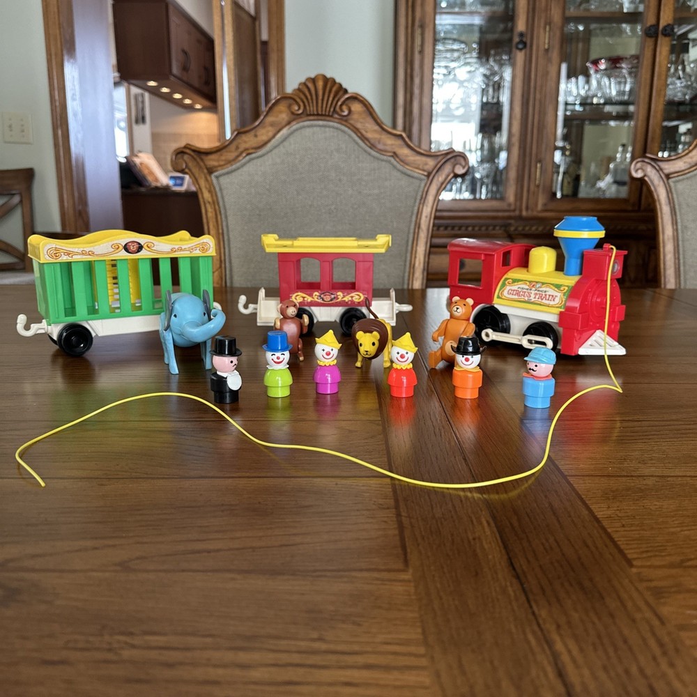 1970s Fisher Price VTG Little People Play Family Circus Train Zoo Animals Clowns