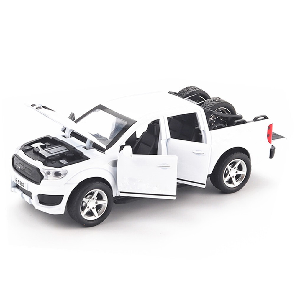 1/32 Diecasts Car Model Off-Road Truck Toy Sound&Light Decoratoin Gift B