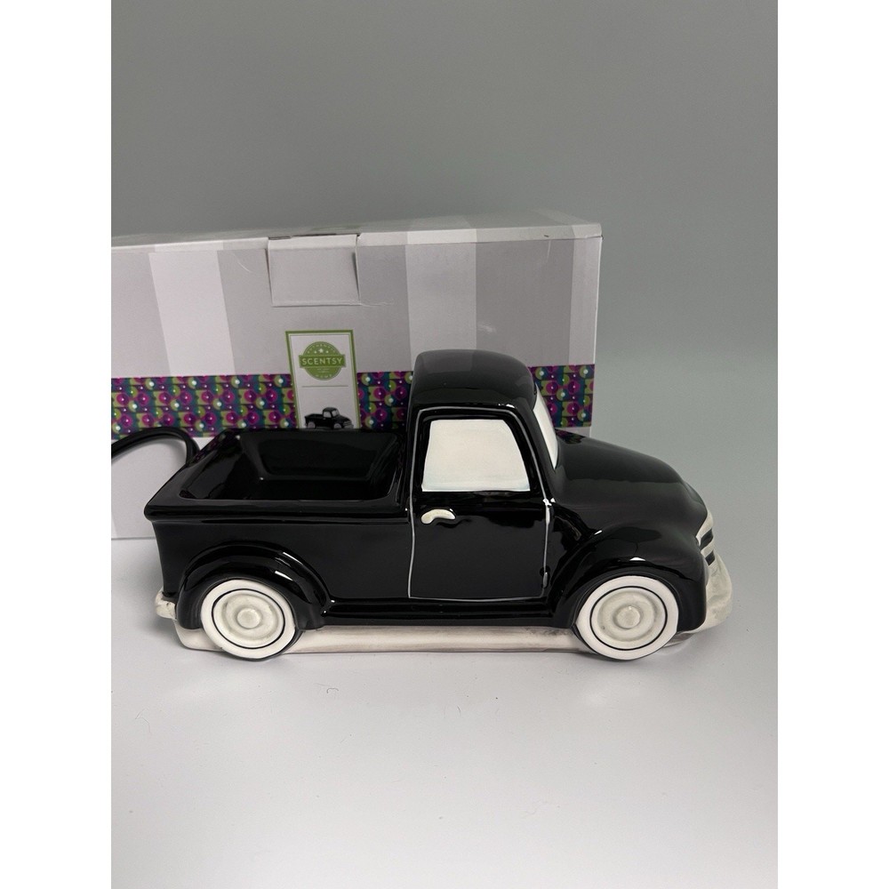 Scentsy BLACK RETRO TRUCK Warmer RARE LIGHTS UP Father’s Day Collection Retired