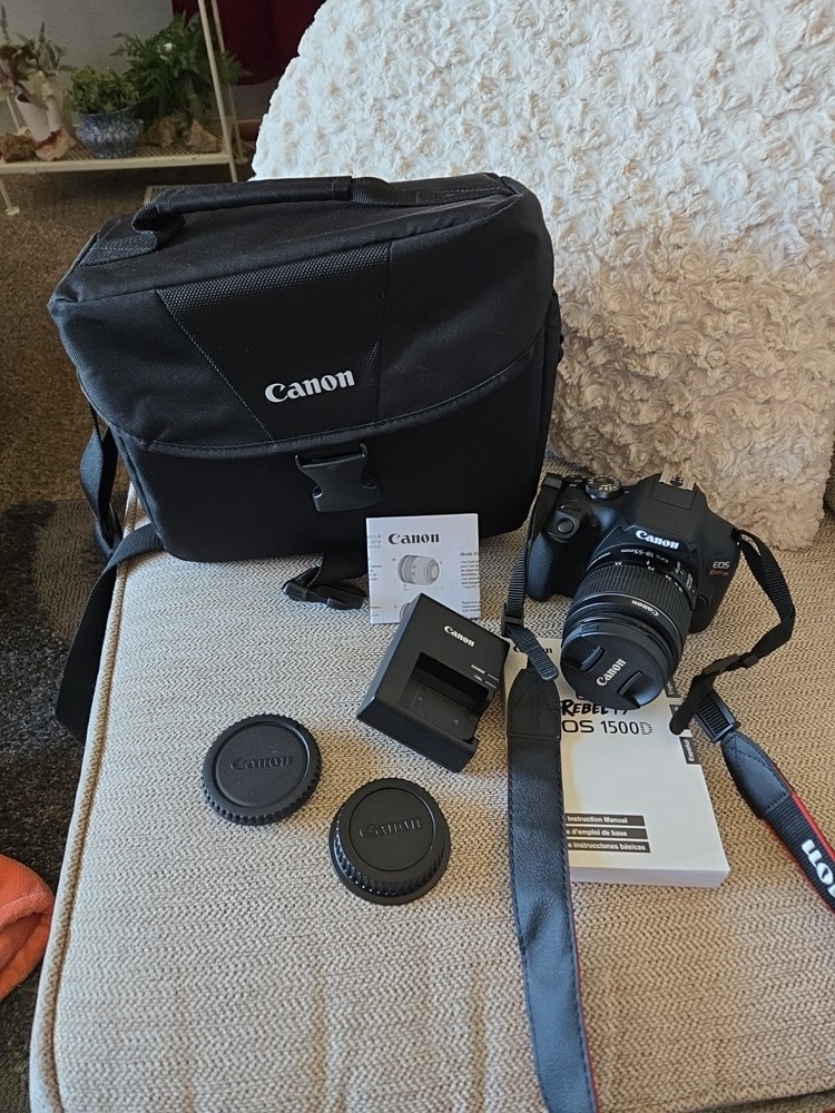 Canon EOS Rebel T7 DS12674 Digital SLR Camera with 18-55 mm EFS Lense