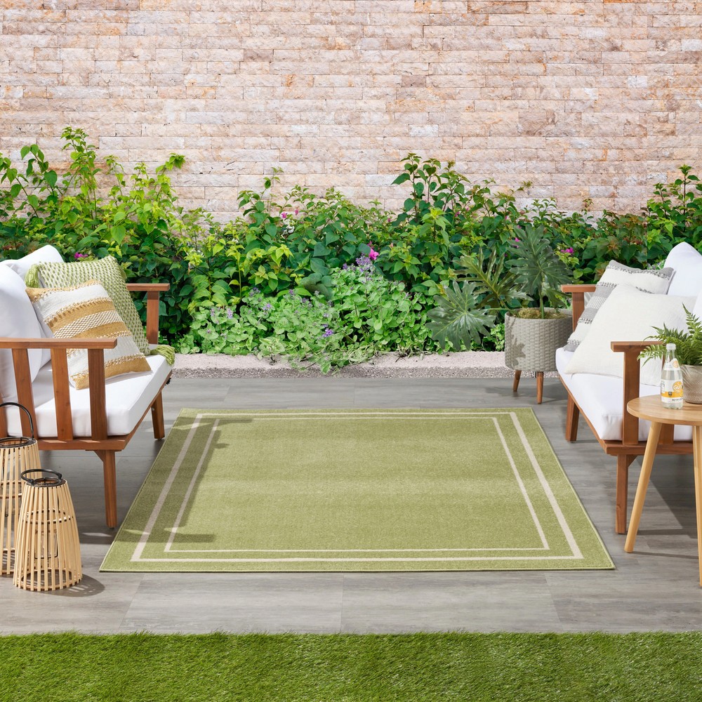 Nourison Essentials Green Ivory Indoor Outdoor Rug 4x6