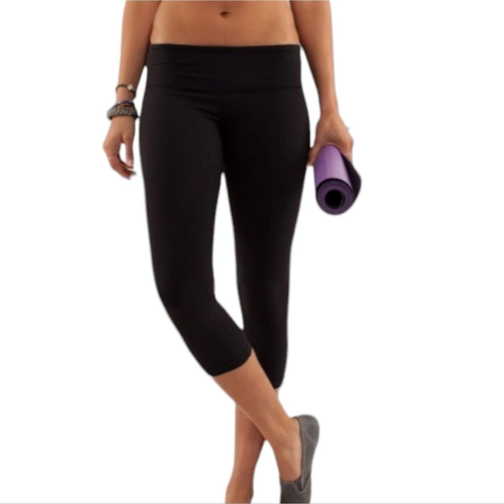 Lululemon Wunder Under High-Rise Crop Yoga Leggings Size 4