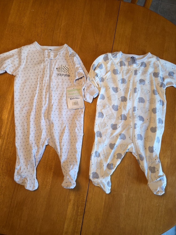 New Lot Of 2 Gerber Organic Cotton Body Suit Sleeper Romper 0-3 Months NWT