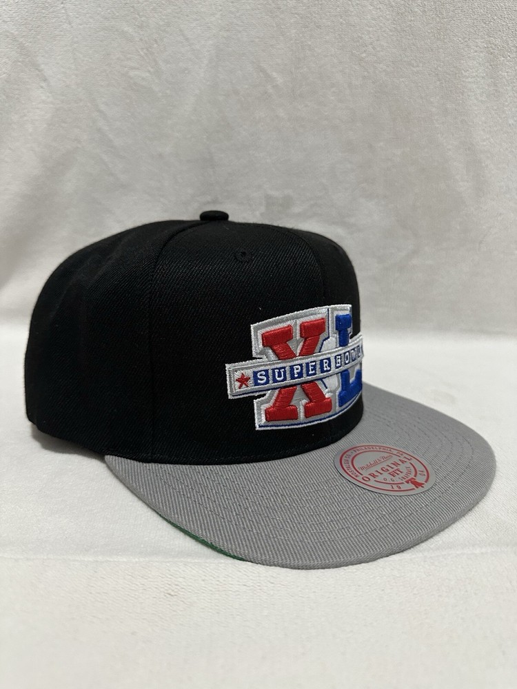 Mitchell & Ness Super Bowl XL Snapback Cap with 3D Logo in Black One Size Fits All