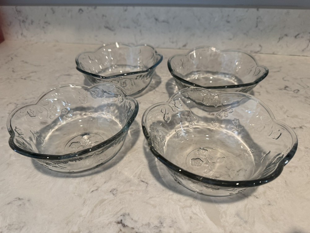 Vintage Anchor Hocking Clear Glass 6” Salad Bowls Set (4)