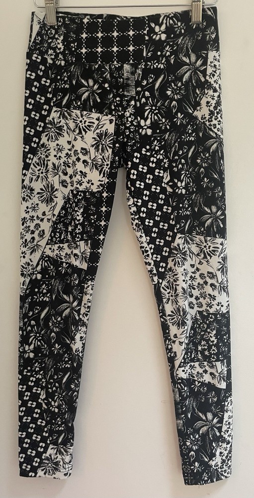 No Boundaries Womens Floral Polyester Pull On Full Length Leggings Black White S