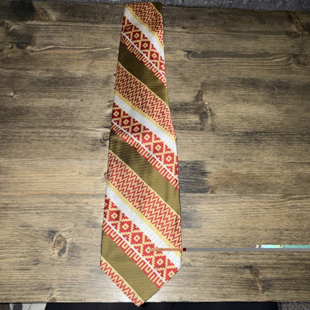 Vintage Mr. John Beau Brummell Polyester Men's Tie: Geometric Gold Red White