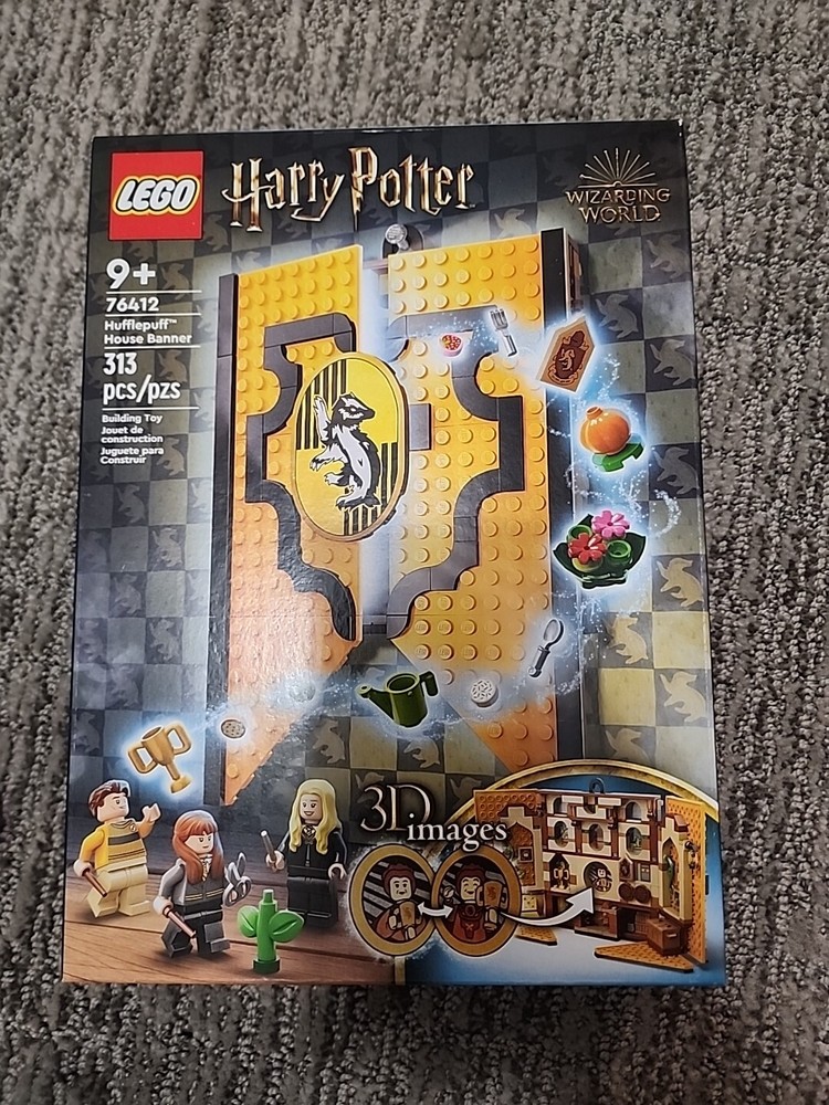LEGO Harry Potter Hufflepuff House Banner 76412 Building Kit