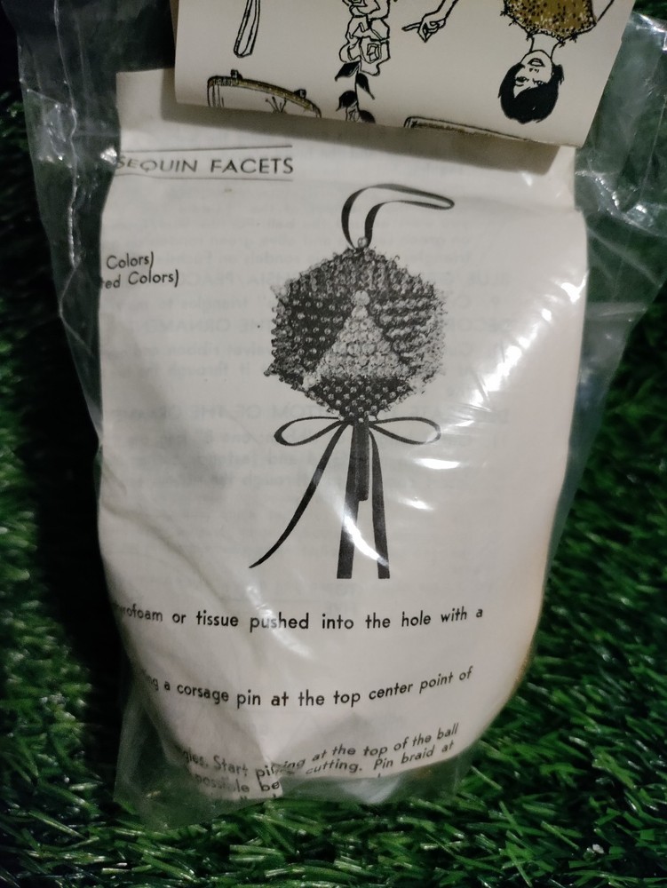 Dexter's LeeWards SEQUIN FACETS Blue Green Vtg Bead Christmas Ornament Kit