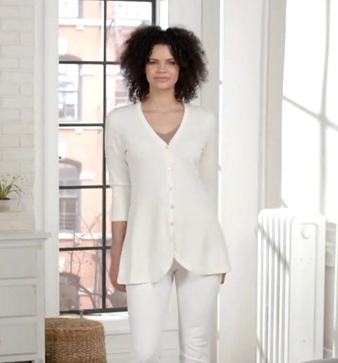 Isaac Mizrahi Live! Curved Hem Button Front Cardigan White Small