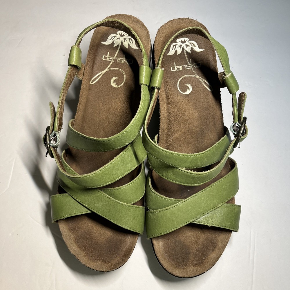Dansko Frida 40 Comfort Wedge Sandal in Green