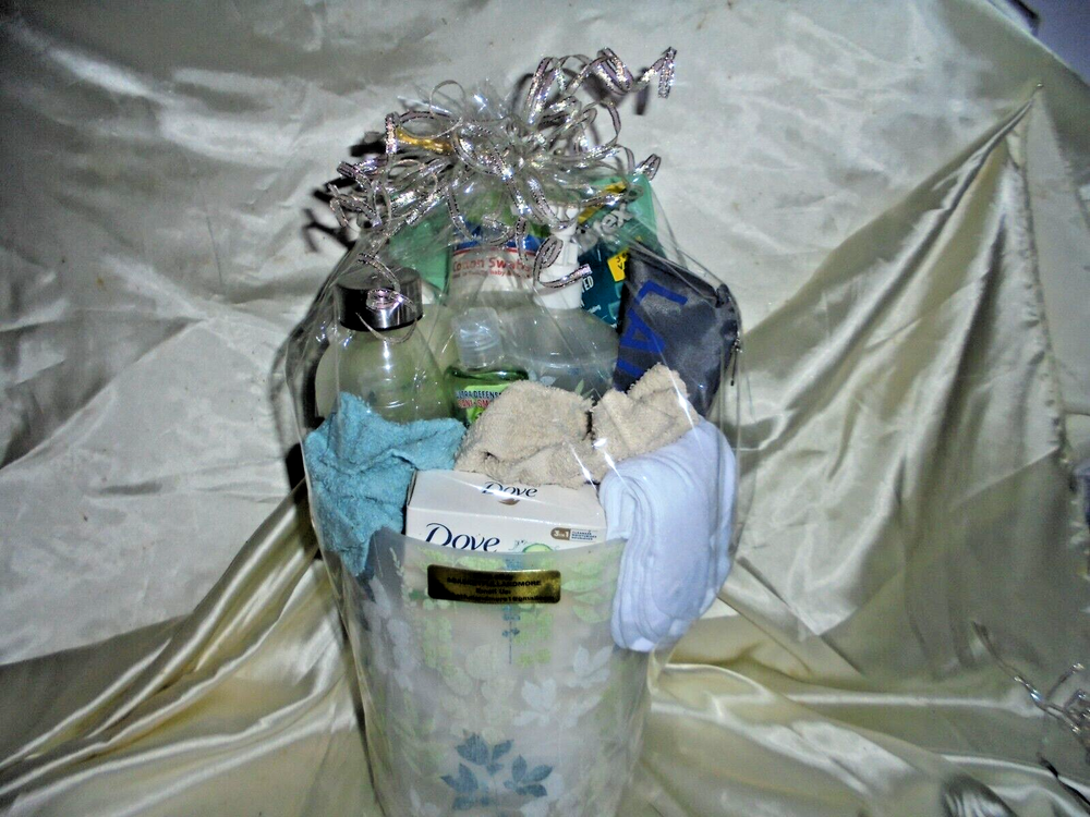BACK TO SCHOOL GIFT BASKET FOR THE COLLEGE STUDENT-image