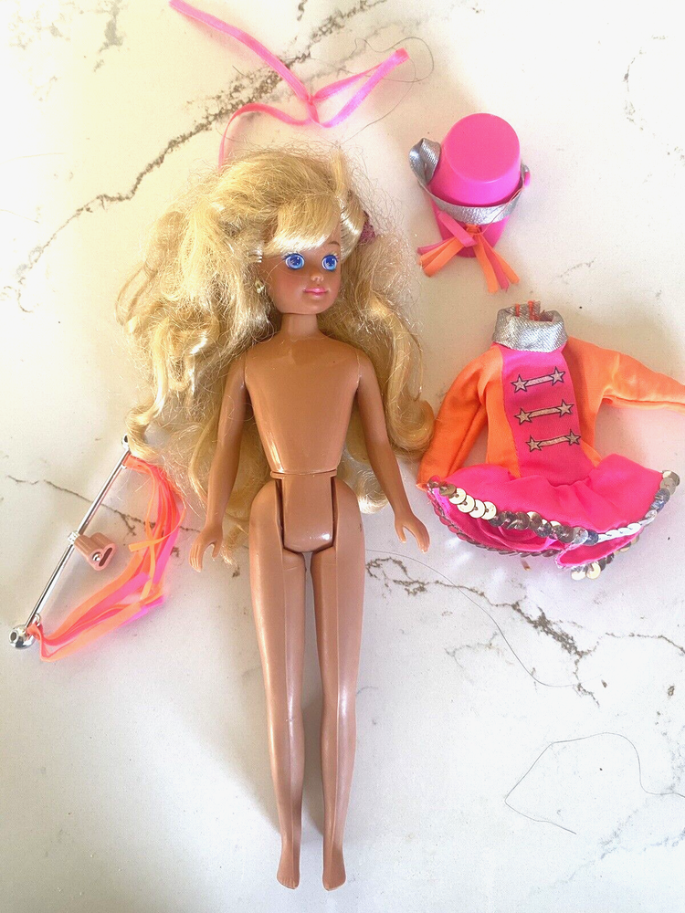 Vintage 90s Skipper Barbie Doll Mattel Drum Majorette Baton Twirling Pink