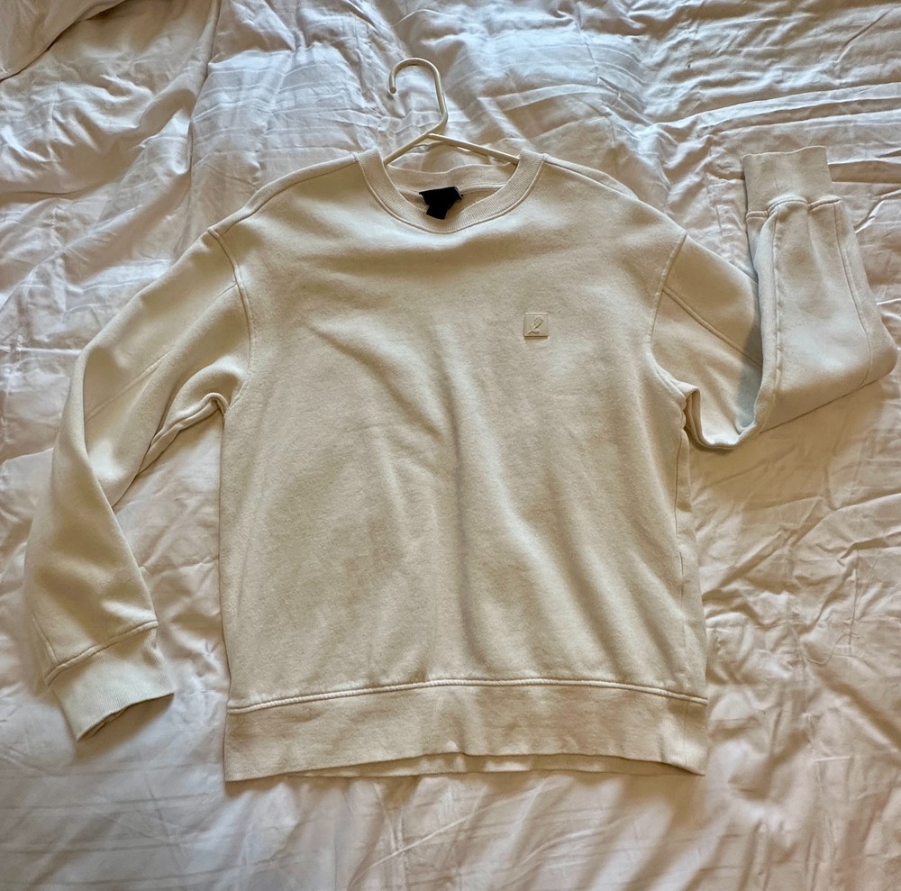 H&M Relaxed Fit Crewneck Sweatshirt Men’s SMALL Off-White Neutral