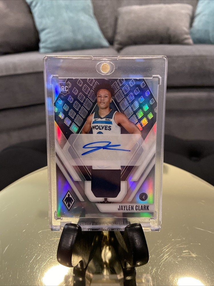 Jaylen Clark 23’ Phoenix RPA!! Rookie Patch! Silver Prizm #/199! Mint!