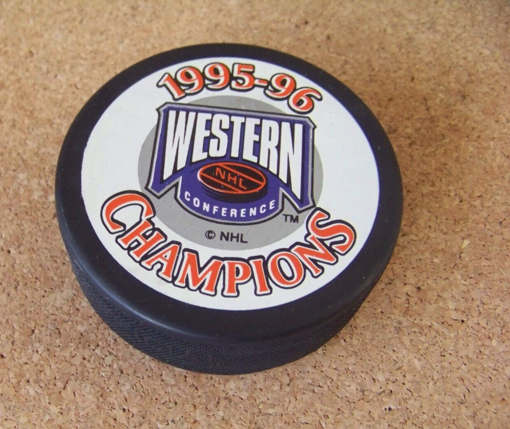 Colorado Avalanche logo 1995-96 Western Conference Champions puck NHL