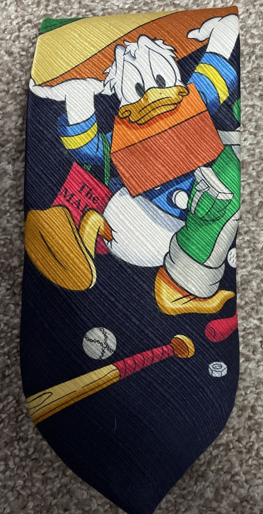 Donald Duck Neck Tie Disney Mickey Unlimited 57 inches 100% Silk
