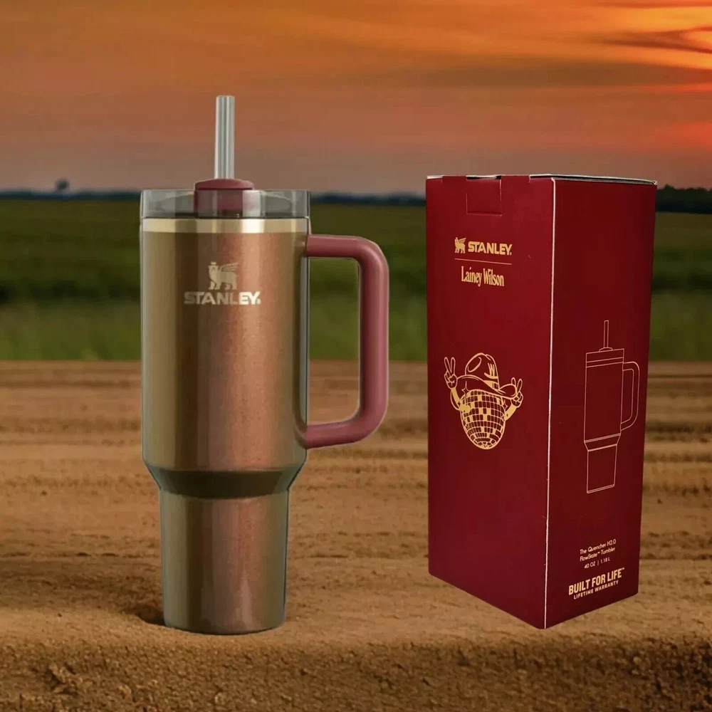 Stanley 40 oz Quencher H2.0 FlowState Tumbler - Country Gold (10-10824-534)