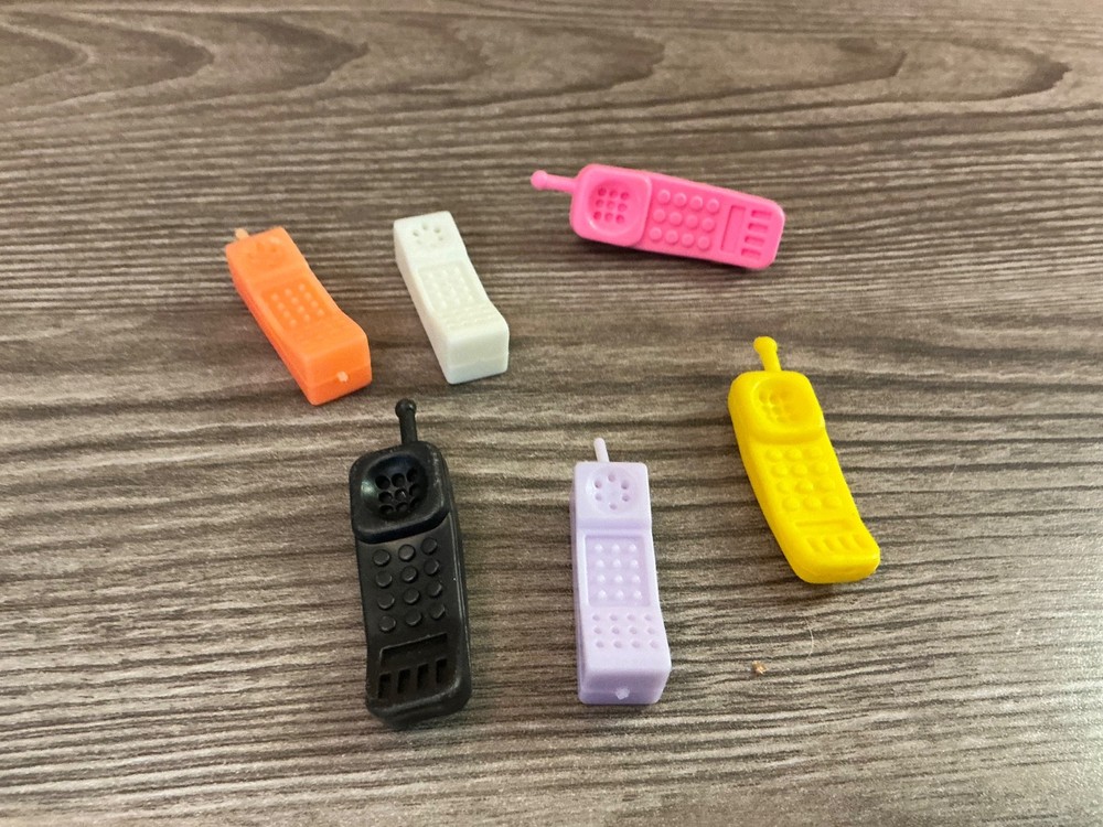 Mattel Barbie Doll Cell Phones Telephone  Phone Lot  # 5