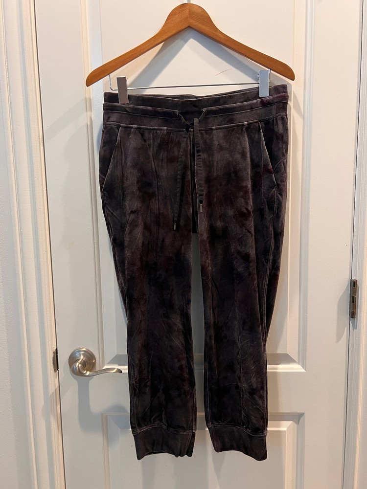 NWOT Lululemon Ready To Crush Velvet Jogger Sweatpants Women's Size 8