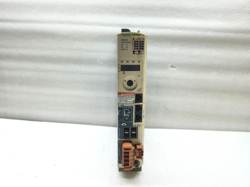 SCHNEIDER ELECTRIC LXM32AD18N4 SERVO DRIVE