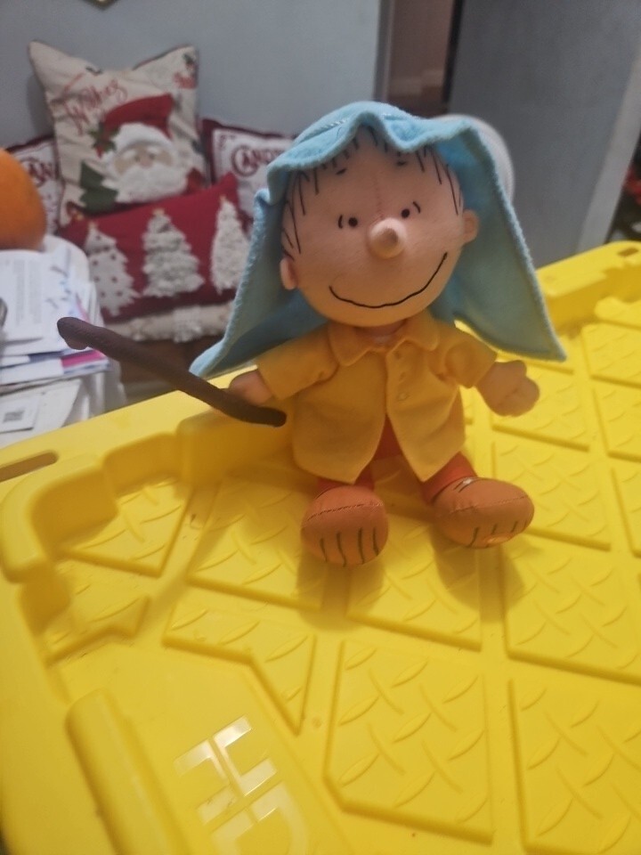 Hallmark Peanuts Linus Shepherd What Christmas Is All About Charlie Brown Plush