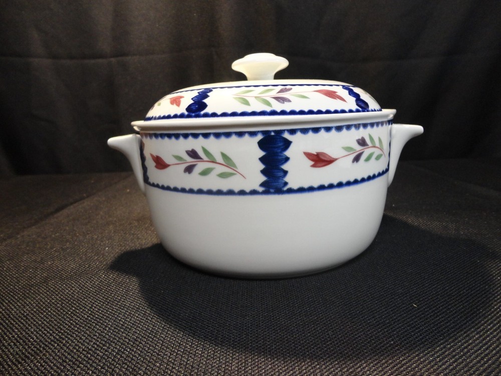 Adams Micratex 2 Quart Round Covered Casserole Cookware Lancaster Collection