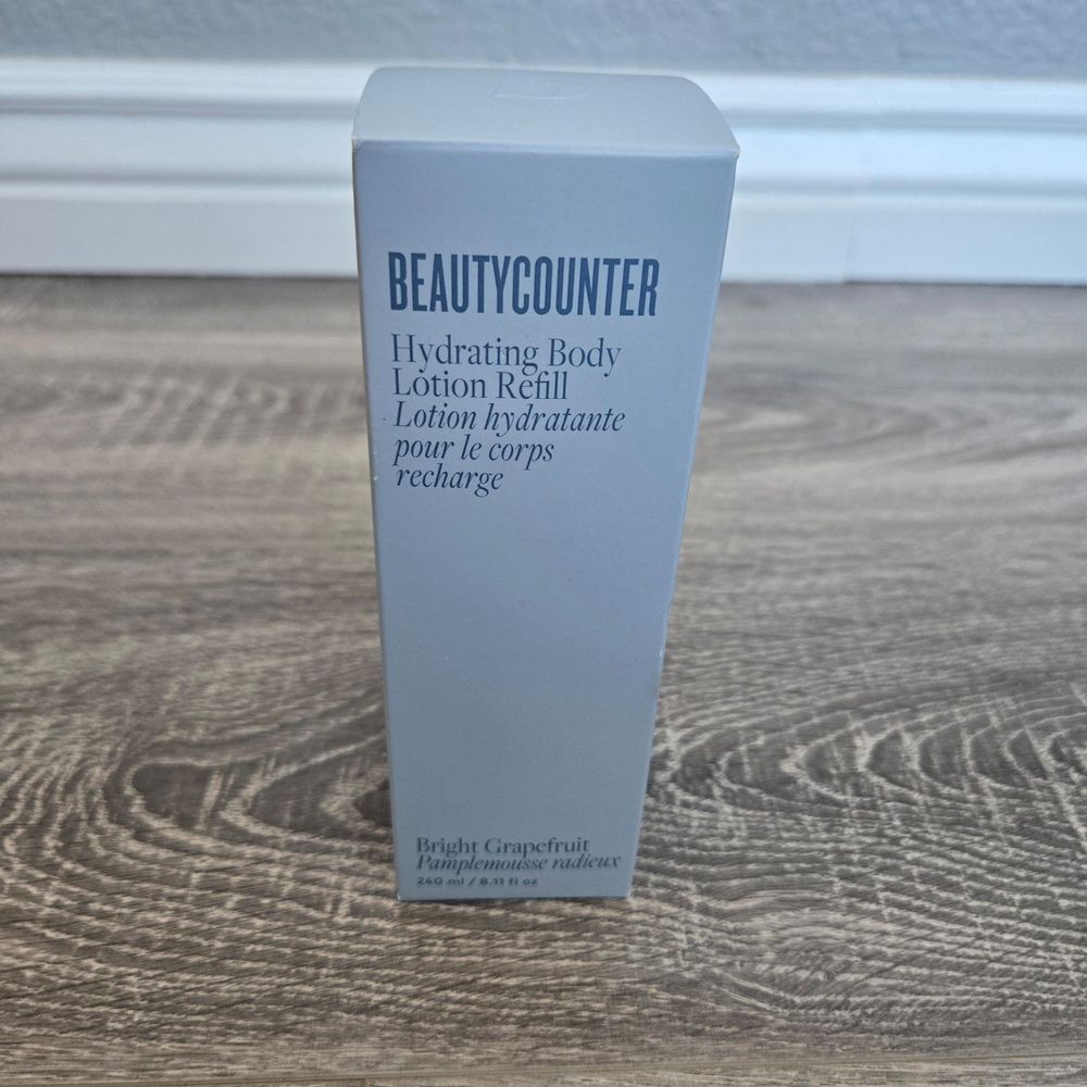 Beautycounter Hydrating Body Lotion Refill Bright Grapefruit 8.11oz NIB