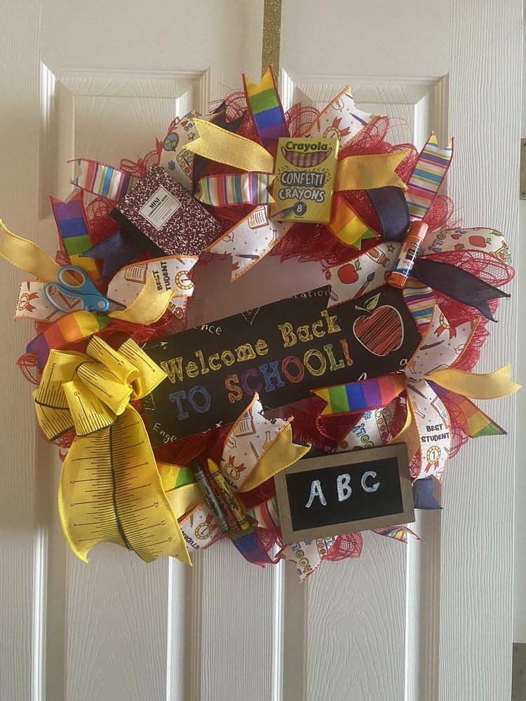 Fall Themed Welcome Back Teacher Classroom Wreath  -image