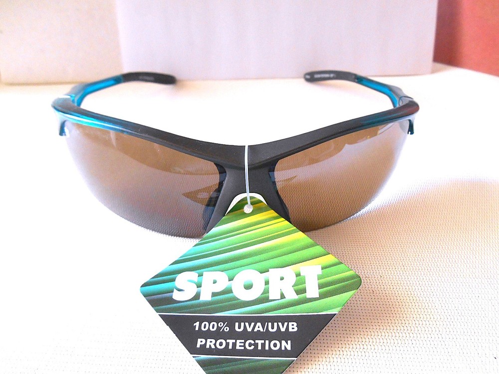 Sporty Black and Blue Wrap Sunglasses for Active Lifestyles