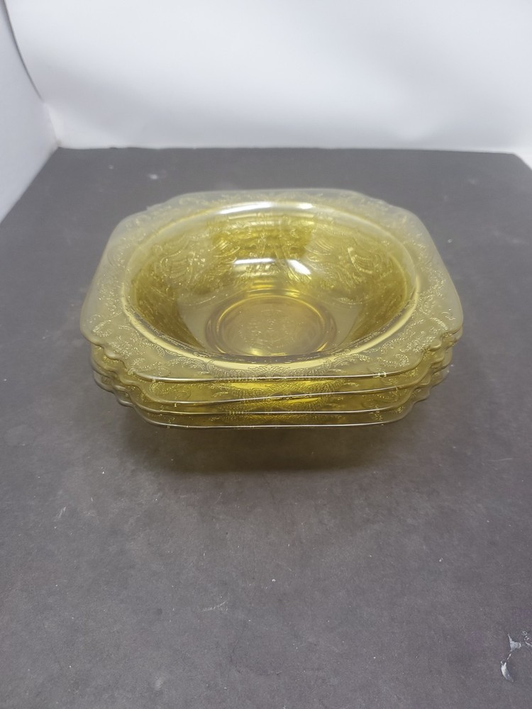 Set Of 4 Vintage 1930s Federal Madrid Amber Square 6.75