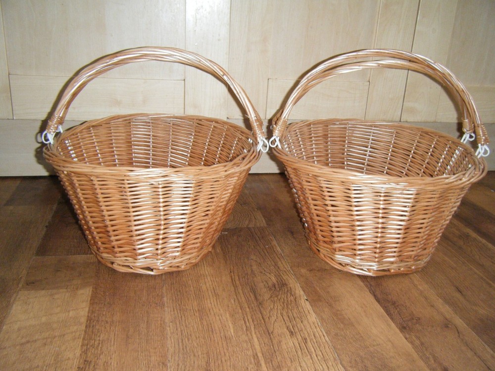 set of 2 rattan oval basket storage baskets Natural with handle