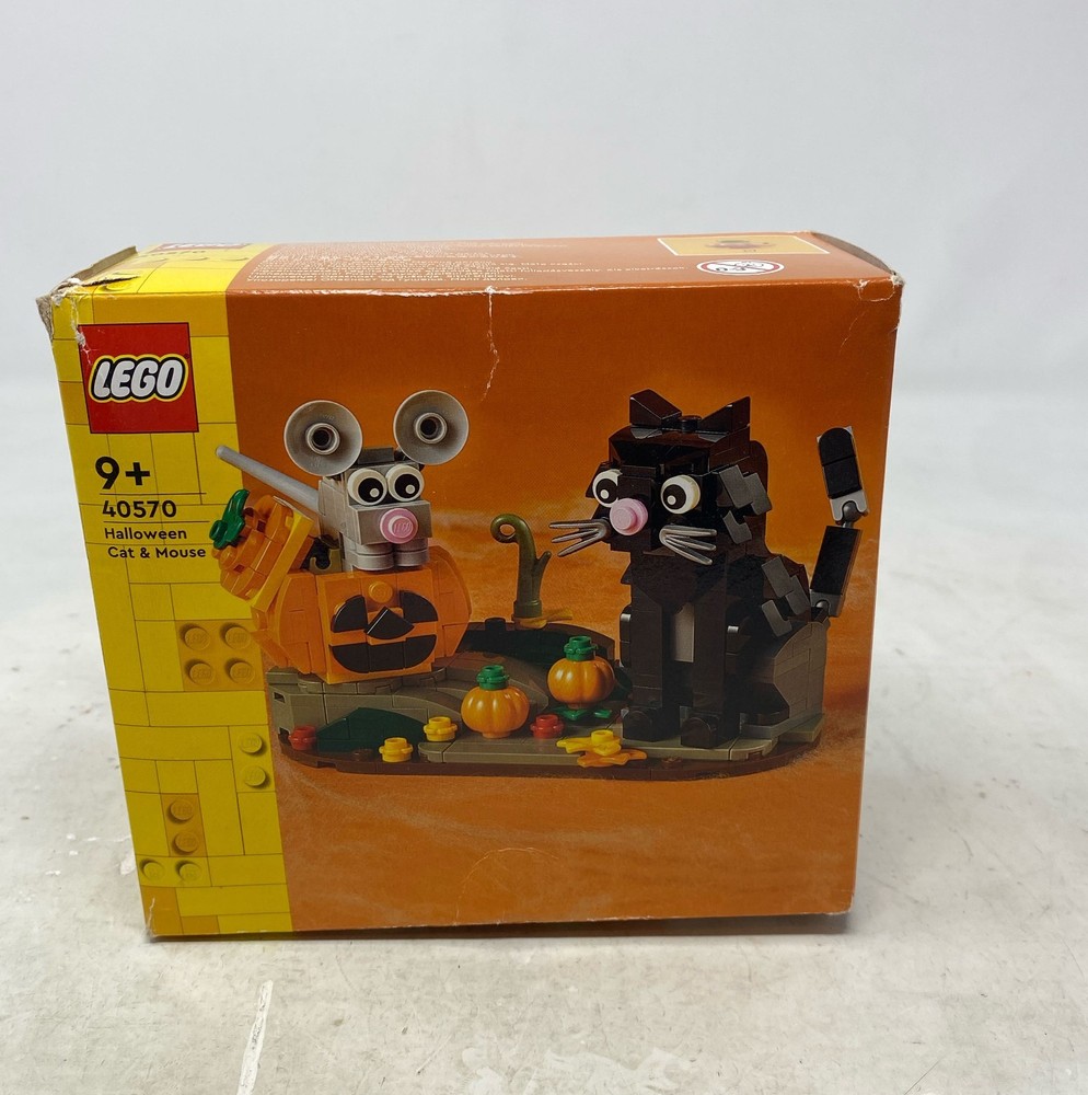 LEGO Halloween Cat & Mouse 40570, Multicolor 328-Piece Black Cat & Gray Mouse