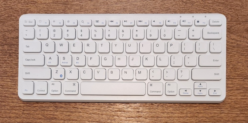 Anker Ultra Compact White Bluetooth Keyboard A7721