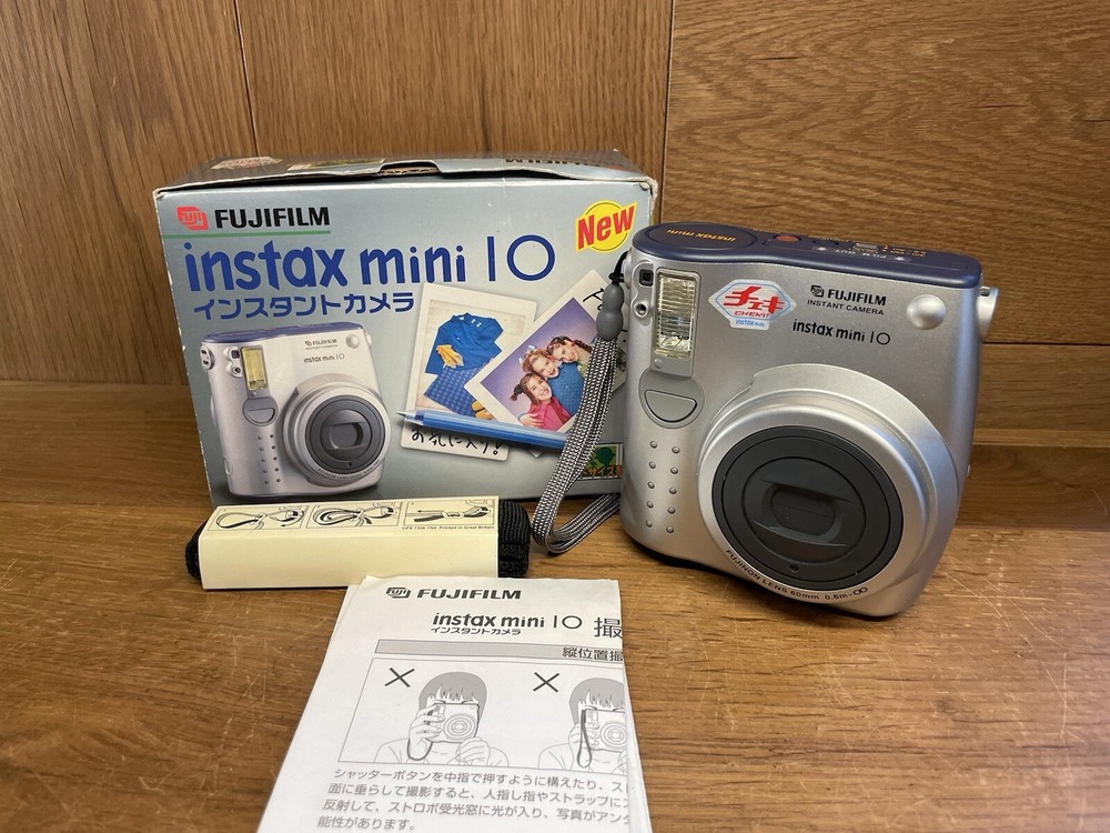 Mint Fujifilm Instax Mini 10 Instant Film Camera Japan Import