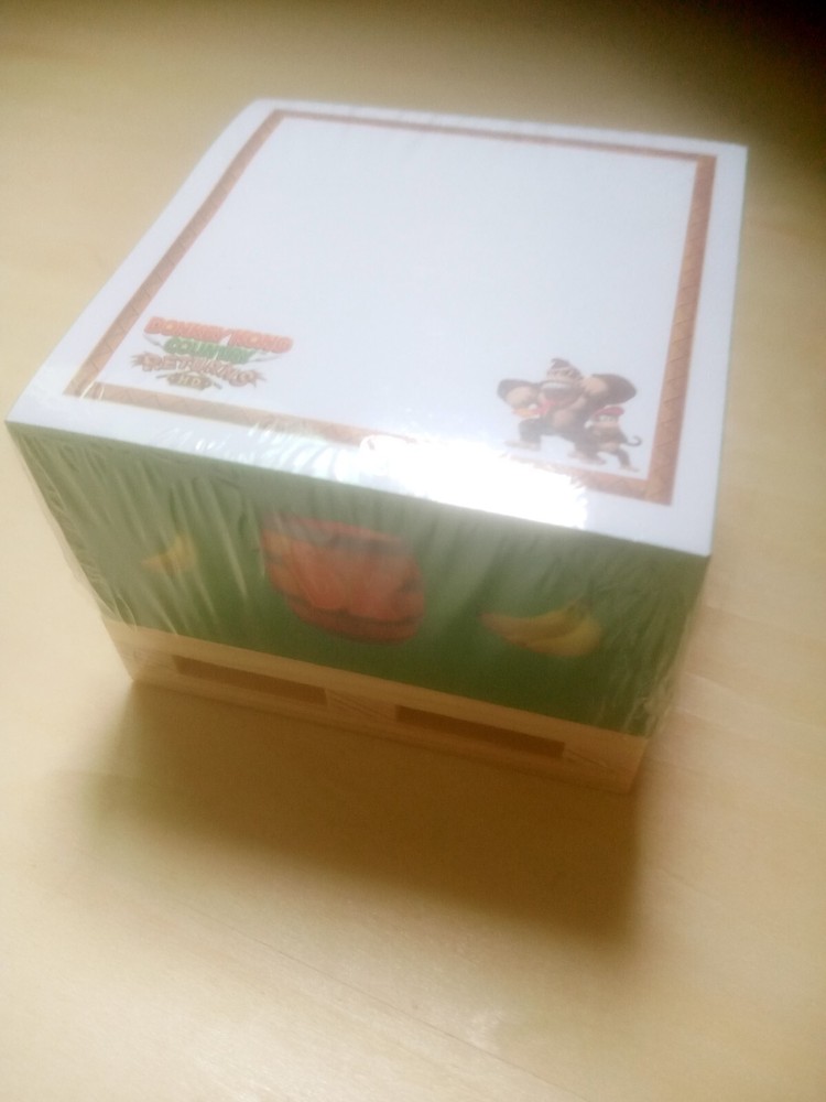 My Nintendo Rewards Donkey Kong Country Returns HD Promotional Notes Cube - New