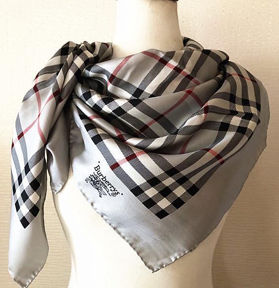 Burberrys Nova Plaid Large Silk Scarf Women Scarf Accessory Original LTD Colle