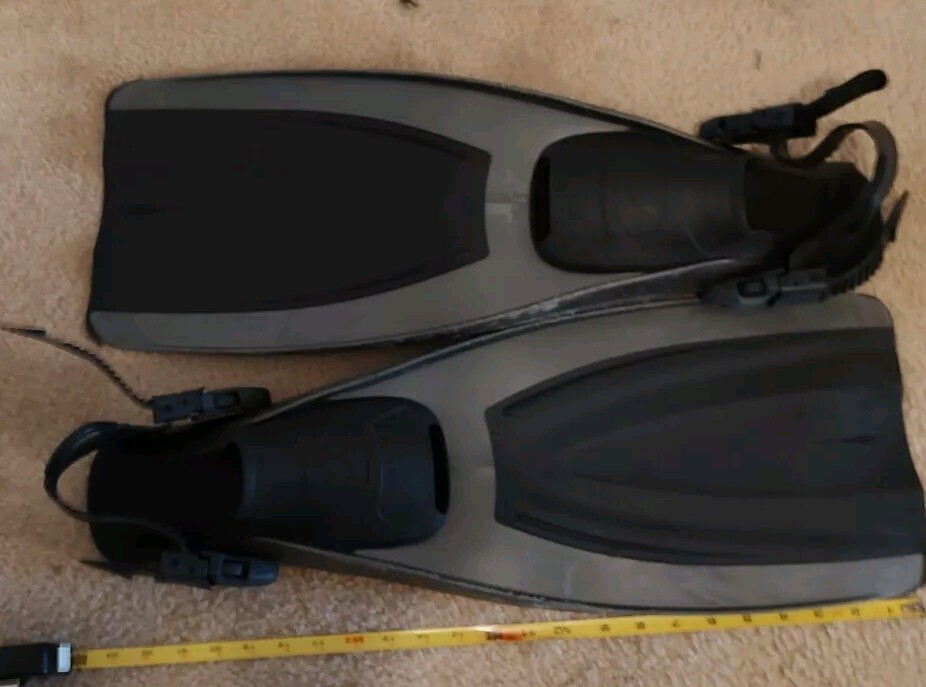 Oceanic Scuba Diving Fins, Black And Grey,Size M