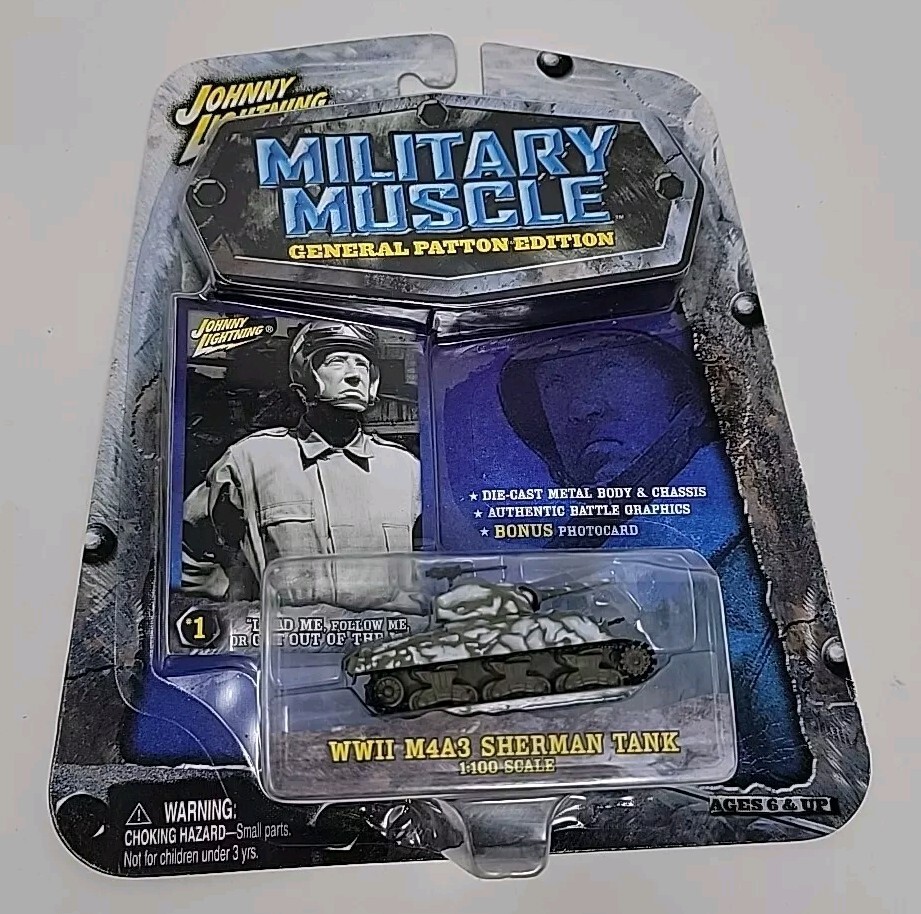 Johnny Lightning Military Muscle WWII M4A3 Sherman Tank #1  1:100 Patton 306-01