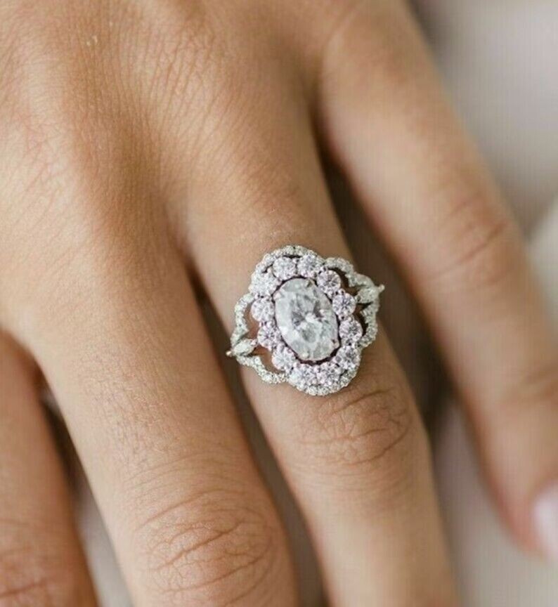 2Ct Oval Cut Simulated Diamond Lovely Halo Engagement Ring 14K White Gold Plated