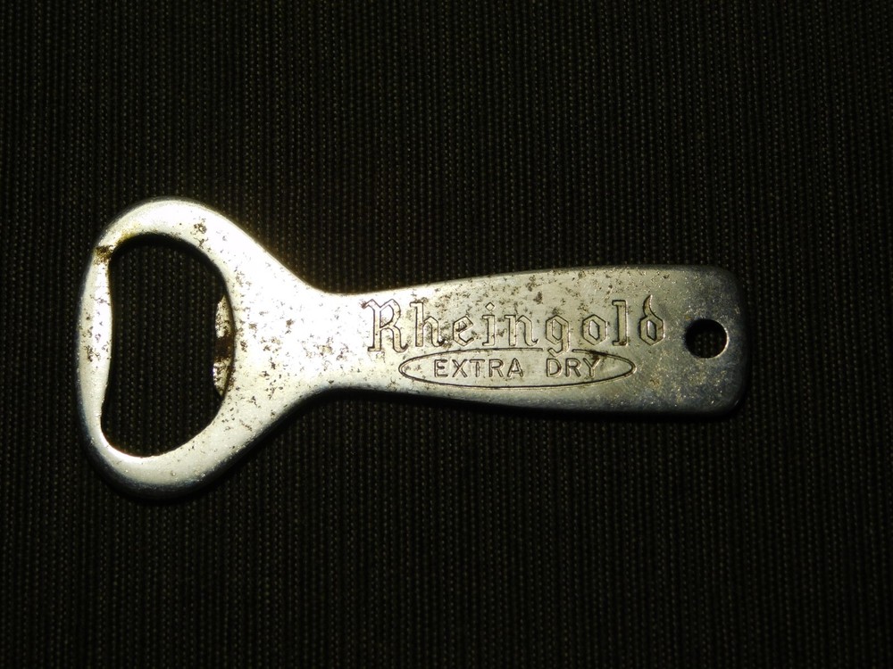 VINTAGE BAR RHEINGOLD EXTRA DRY BEER BOTTLE OPENER
