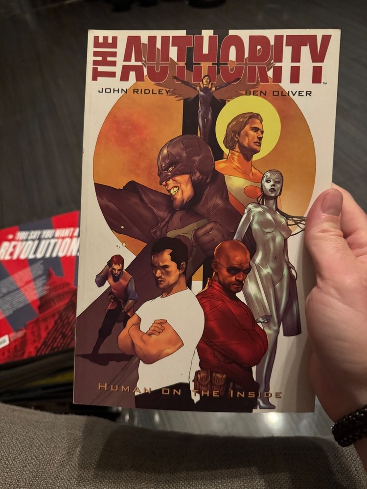 THE AUTHORITY HUMAN ON THE INSIDE Hard Cover John Ridley Ben Oliver