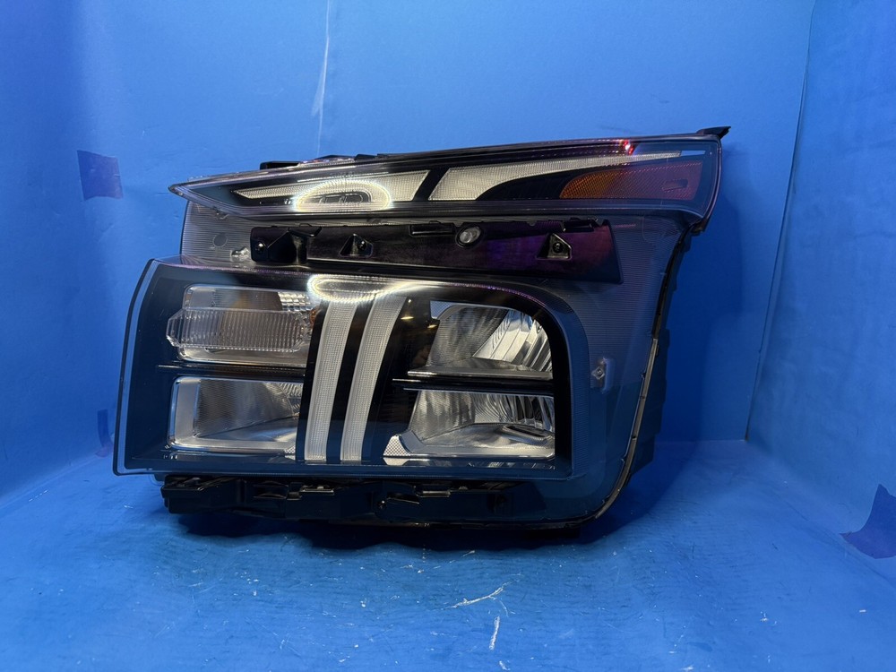 2021-2023 Hyundai Santa Fe OEM Left Driver Side Headlight US Made