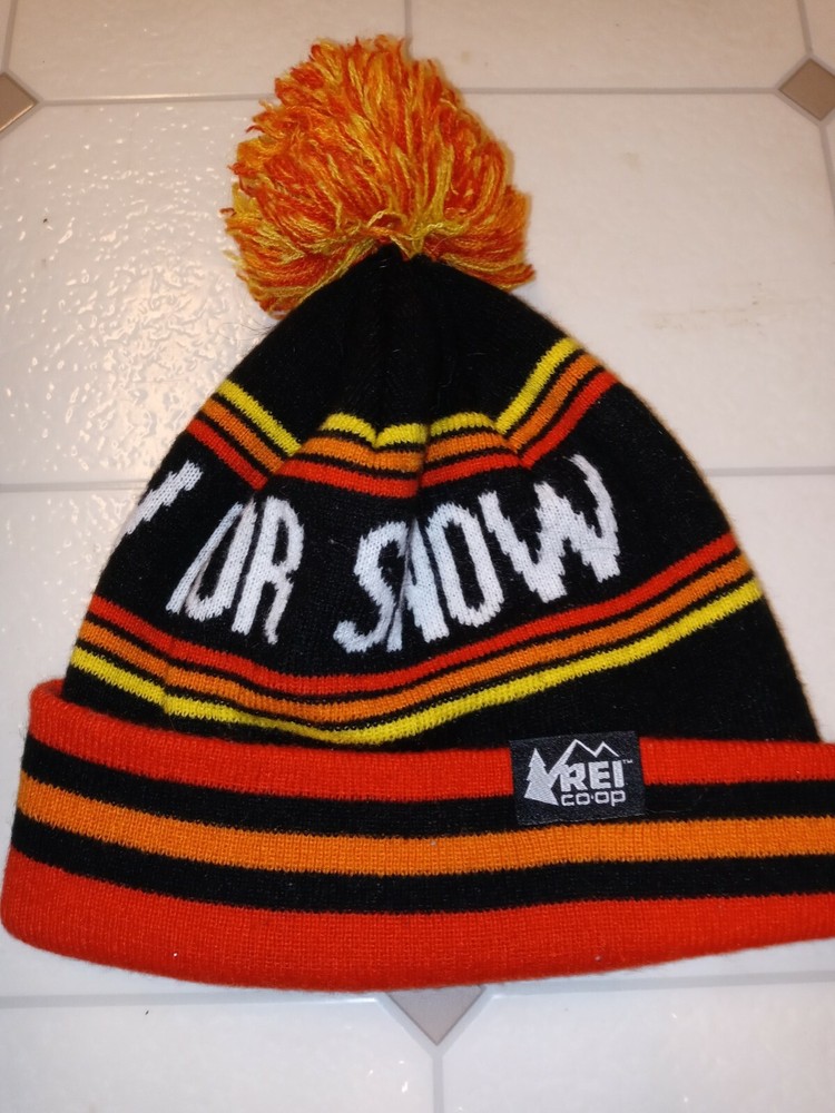Vintage REI Co-op Snow Pom Beanie Retro Pray For Snow Hat