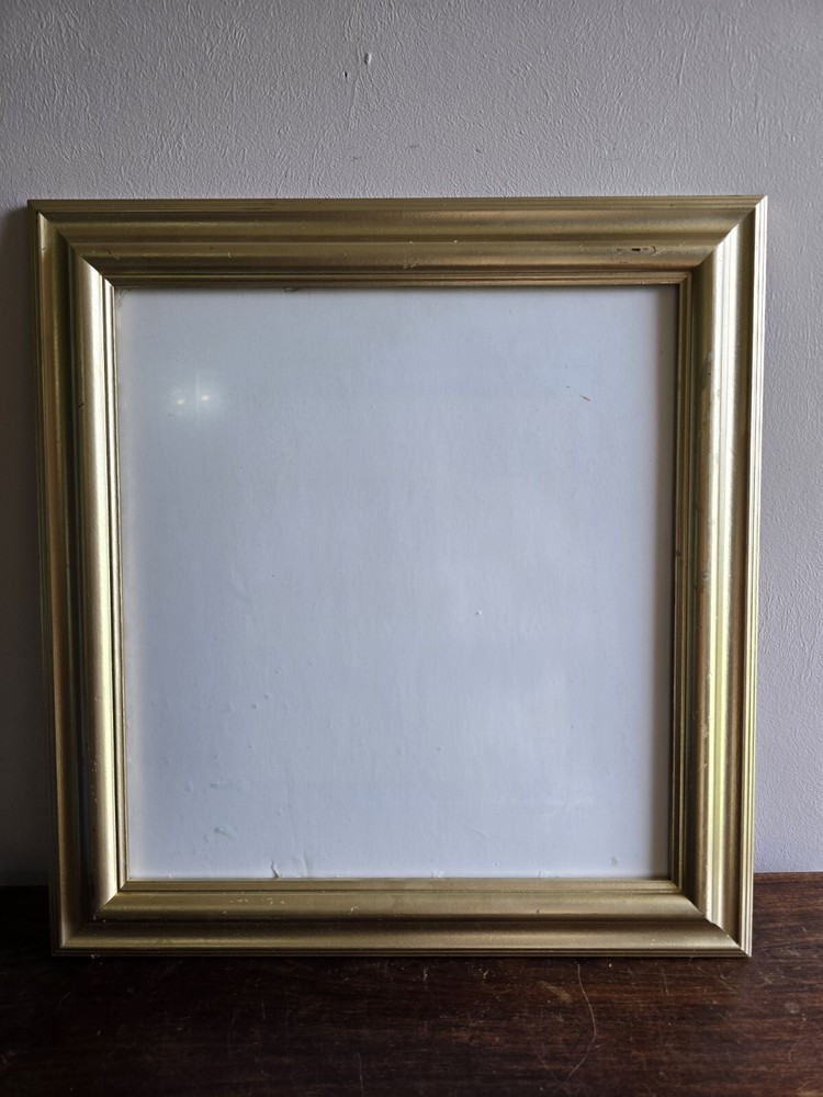 VTG Ornate Gold Wide Wood Raised Picture Frame with Glass for Wall Art Gallery Shabby Decor