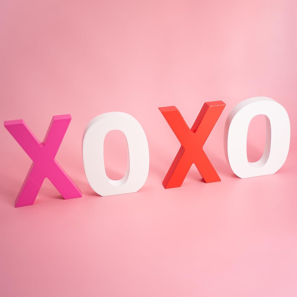 Valentines Day Decorations, 4 Inches XOXO Wooden Signs Tabletop Centerpieces,...