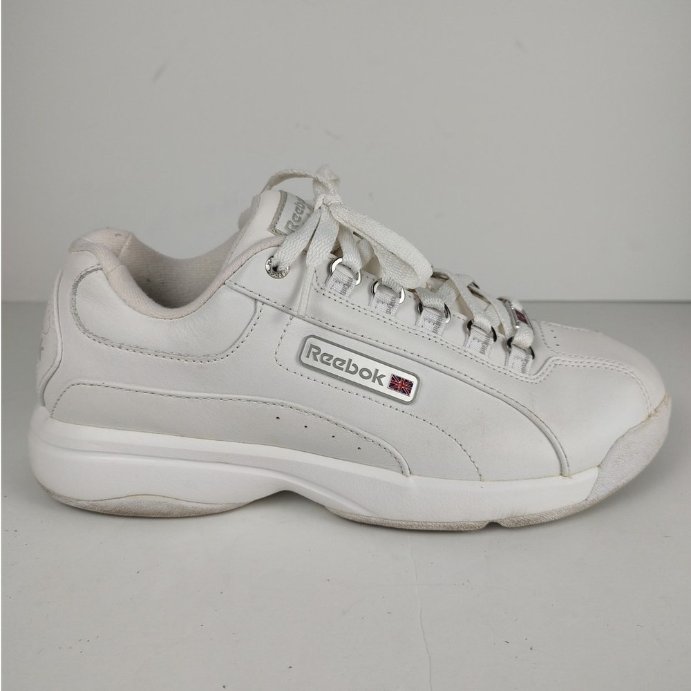 Vintage Reebok Classic womens streetwear athletic shoes size 8.5