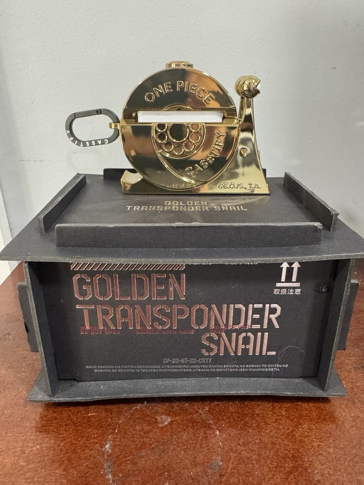 One Piece Golden Transponder Snail AirPods Pro Case Dendenbug Buster Call NEW