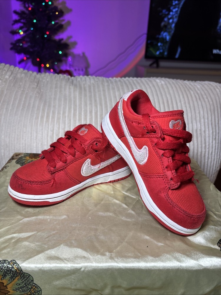 Nike DUNK LOW 'VALENTINE'S DAY  Size 11C 2024 TD Toddler FZ3549-612 Red Dunks