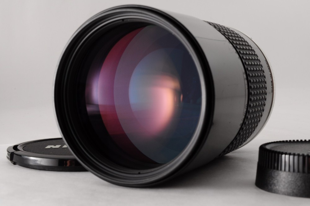 Nikon Ai-S Nikkor 180mm f/2.8 ED Telephoto Manual Focus Lens Mint Condition